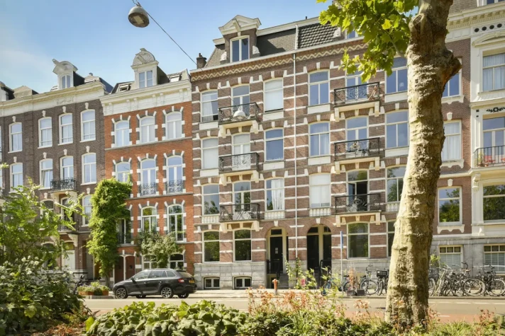 View photo 1/24 of apartment in Amsterdam