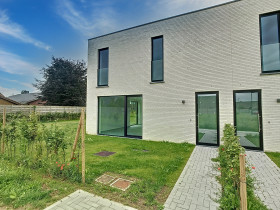 Einfamilienhaus in Sint-eloois-vijve