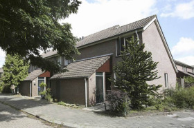 Dom — Capelle aan den IJssel
