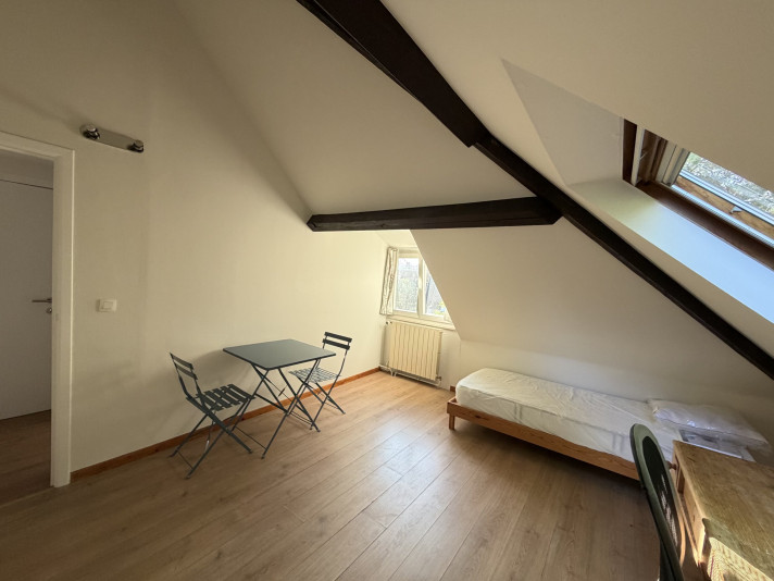 Voir photo 1/6 de house à Berchem-sainte-agathe