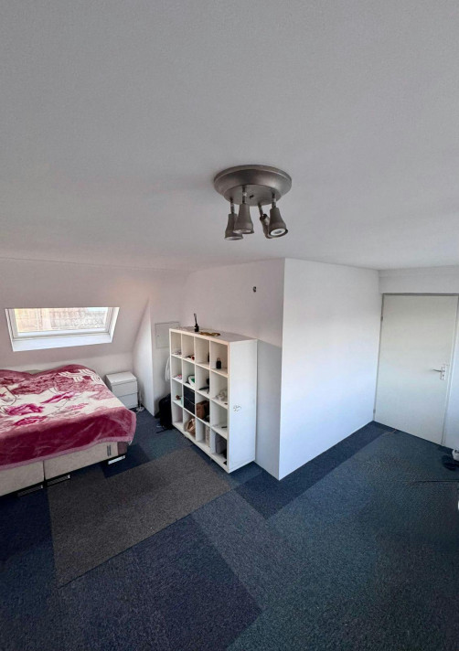 Kamer aan de Floris Burgwal in Capelle aan den IJssel