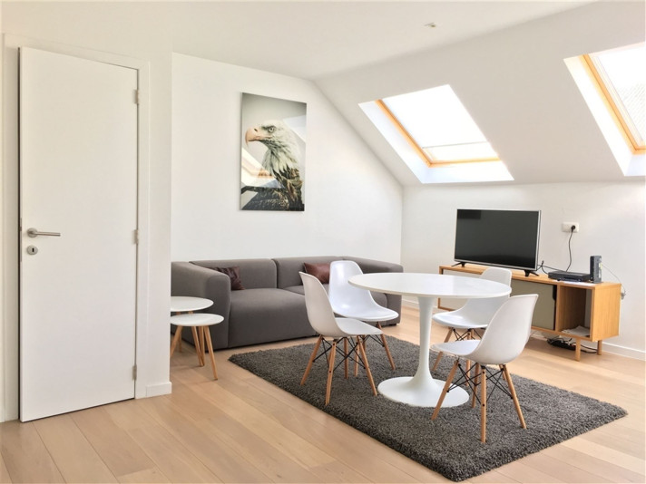 Voir photo 1/8 de apartment à Saint-gilles