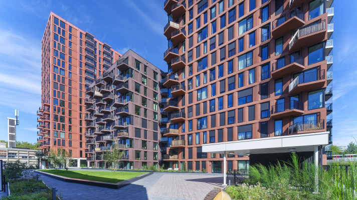 Appartement aan de Ottho Heldringstraat in Amsterdam (037313)