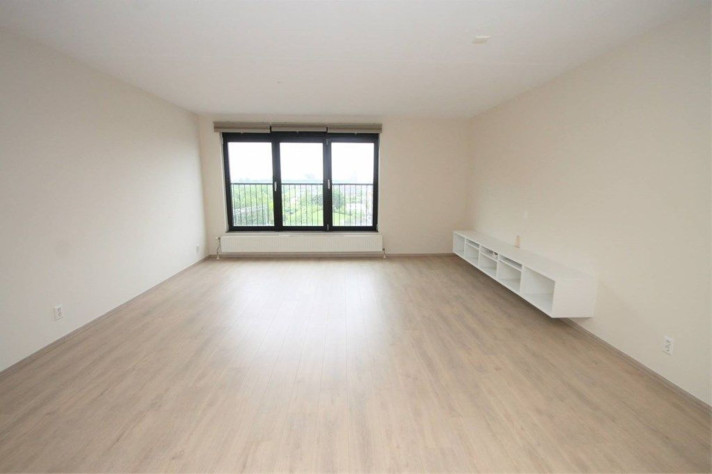 Appartement aan de Simon Carmiggelthof in ‘s-Gravenhage