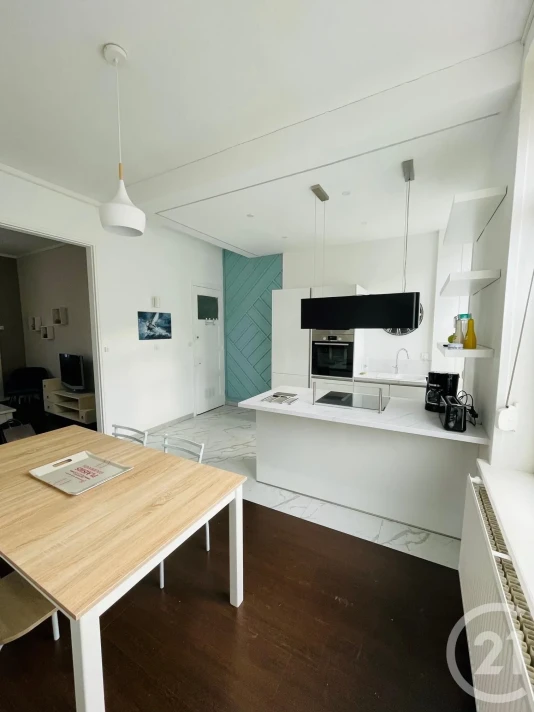 Voir la photo 1/12 du type apartment à Calais