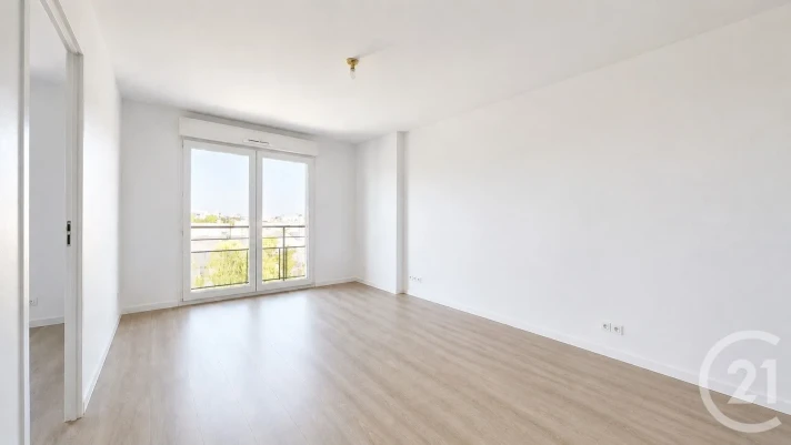 Voir la photo 1/5 du type apartment à Nantes