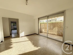 Appartement à Mandelieu-la-Napoule