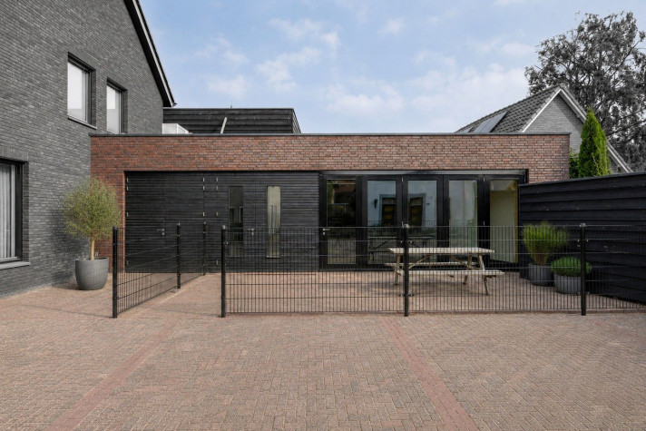 Zdjęcie 1 z 5 — house, Meierijstad