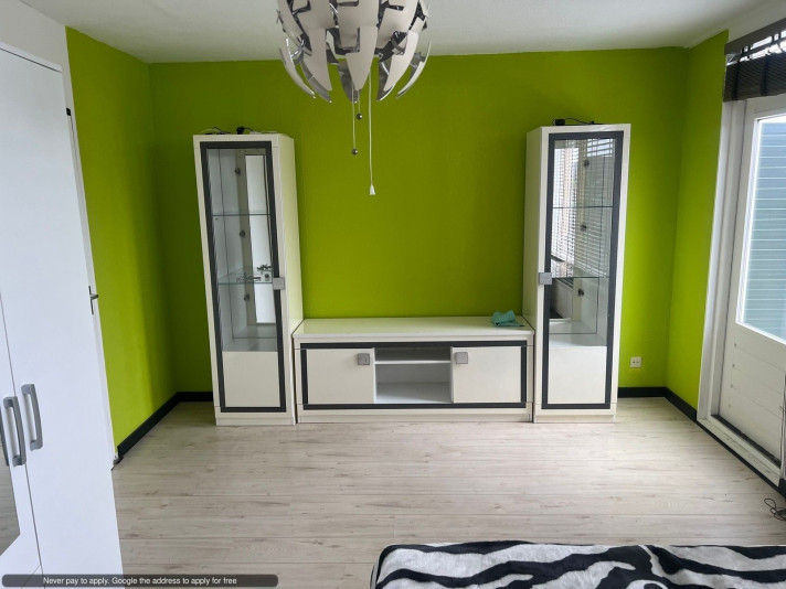 Bekijk foto 1/5 van apartment in Almere