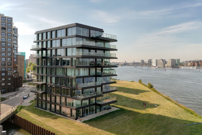 Bekijk foto 1/4 van apartment in Amsterdam