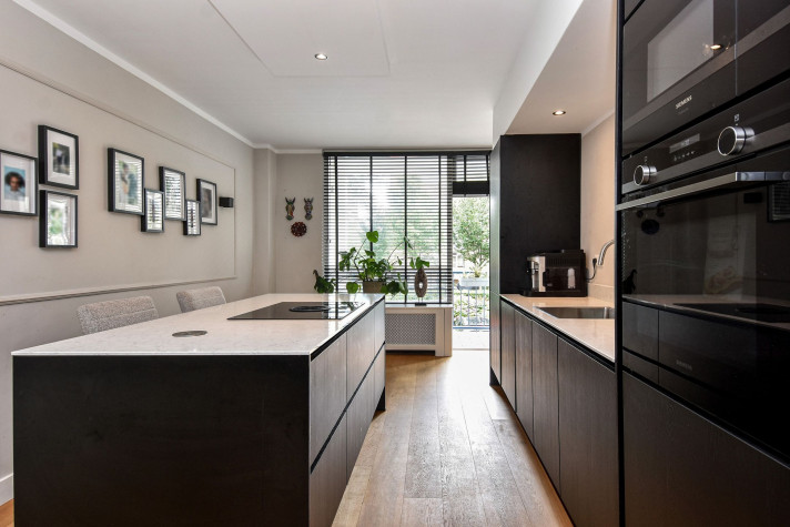 Bekijk foto 1/4 van apartment in 's-Gravenhage