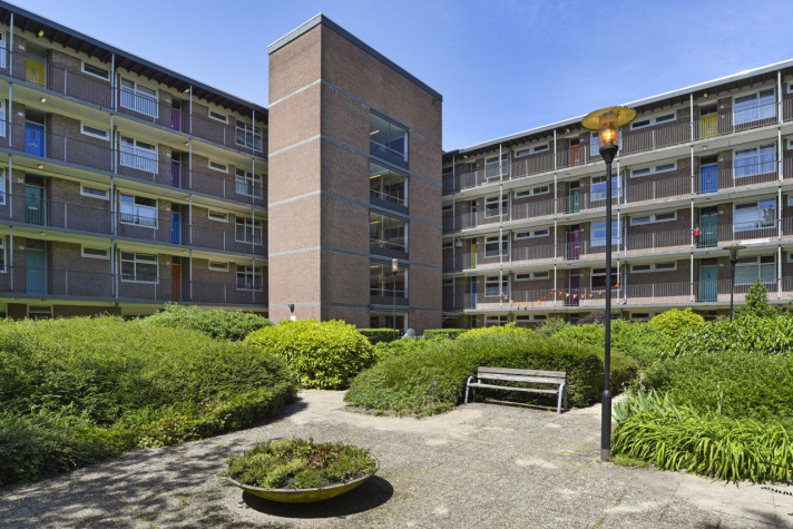 Bekijk foto 1/3 van apartment in Amsterdam