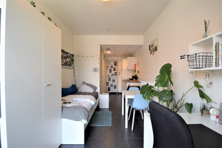 Bekijk foto 1 van 5 van het room in Gent