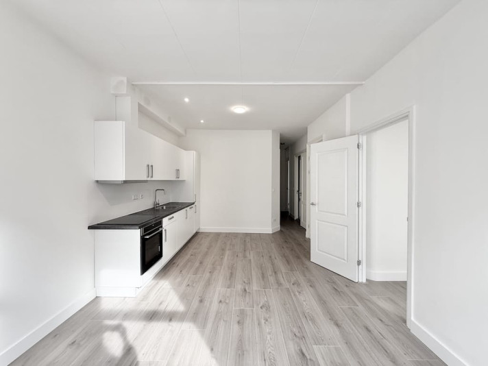 Bekijk foto 1/15 van apartment in Amsterdam