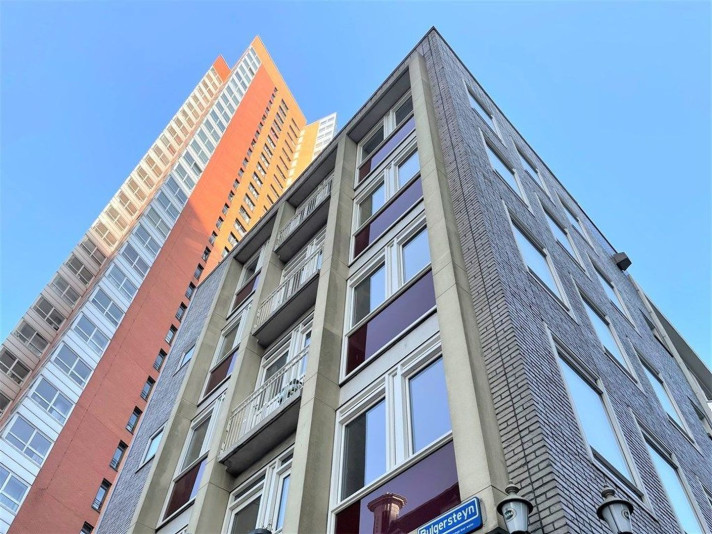 View photo 1/18 of apartment in Rotterdam