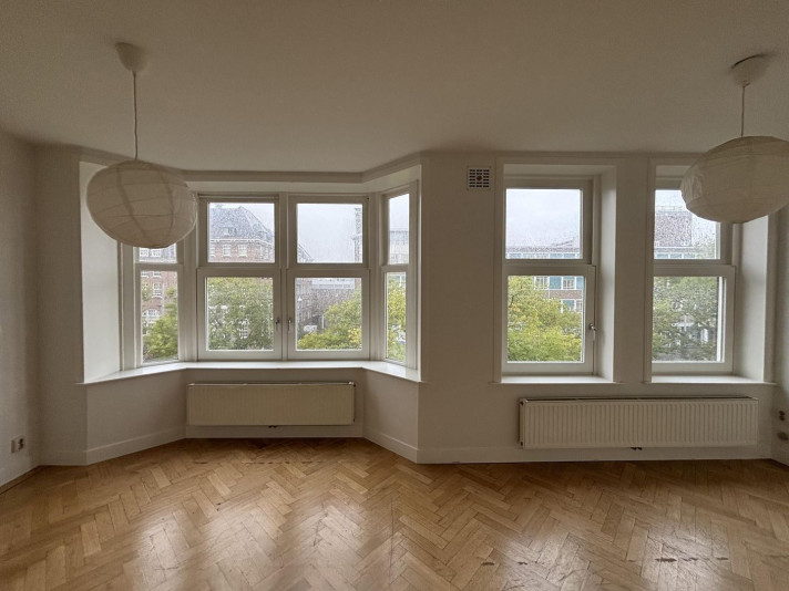 Bekijk foto 1/23 van apartment in Amsterdam