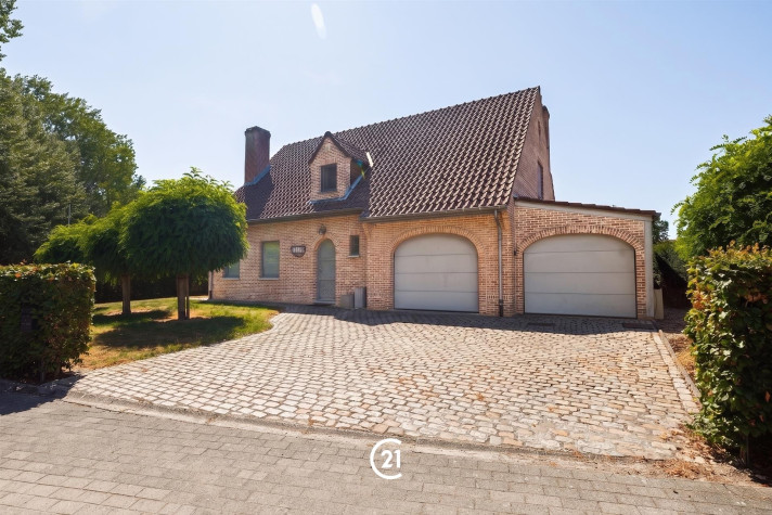 Bekijk foto 1 van 24 van het house in Sint-martens-bodegem