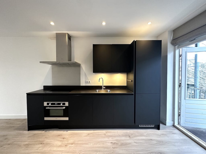 Bekijk foto 1/15 van apartment in Amsterdam