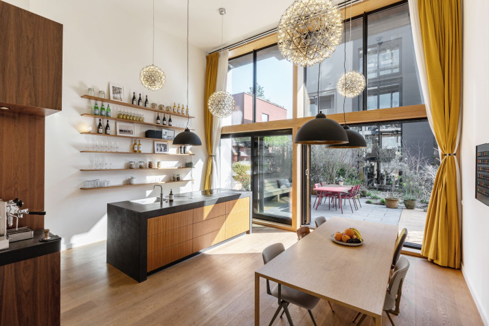Zdjęcie 1 z 4 — apartment, Amsterdam