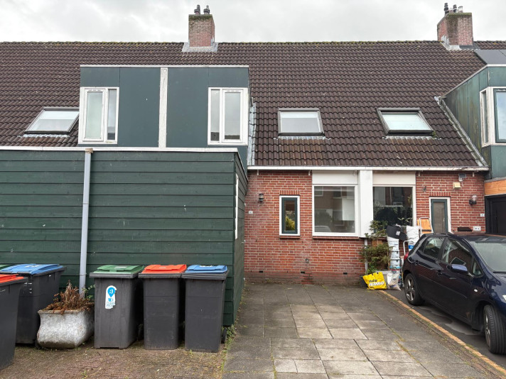 View photo 1/5 of house in Uithoorn