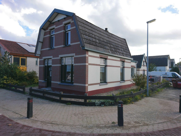 Bekijk foto 1/5 van house in Apeldoorn