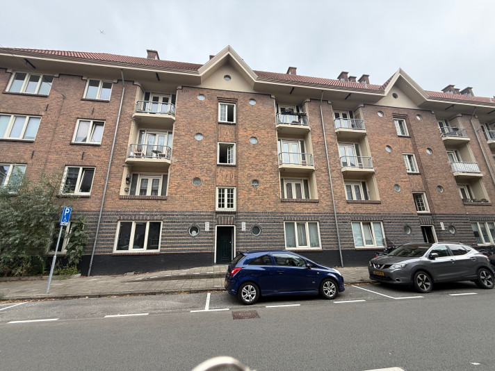 View photo 1/6 of apartment in Amsterdam