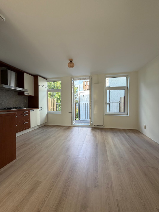 Zdjęcie 1 z 13 — apartment, Amsterdam
