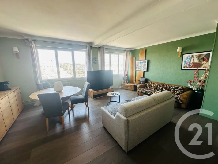 Voir la photo 1/10 du type apartment à Le Mans