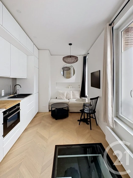 Voir la photo 1/14 du type apartment à Neuilly-sur-Seine