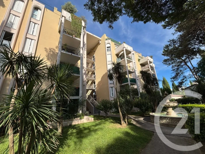 Voir la photo 1/2 du type apartment à Montpellier