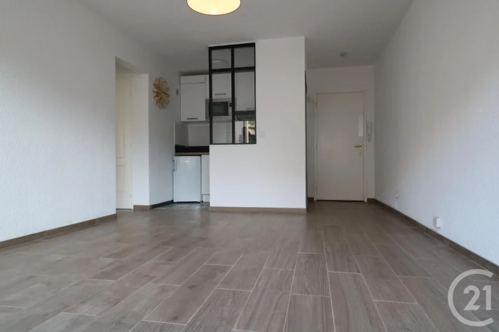 Voir la photo 1/11 du type apartment à Mandelieu-la-Napoule