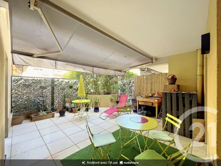 Voir la photo 1/12 du type apartment à Cannes