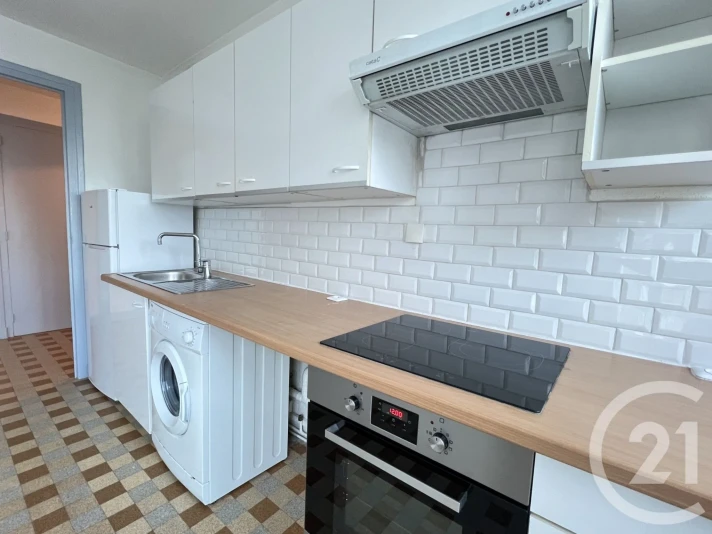 Voir la photo 1/10 du type apartment à Grenoble
