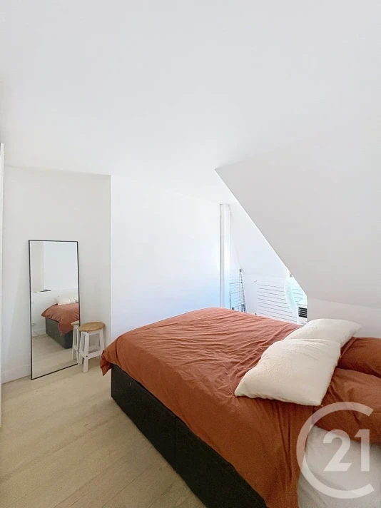 Voir la photo 1/10 du type apartment à Levallois-Perret