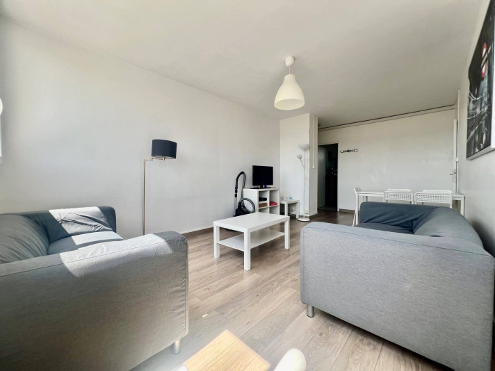 Voir la photo 1/12 du type apartment à Toulouse