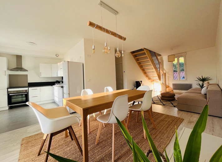Voir la photo 1/8 du type apartment à Toulouse