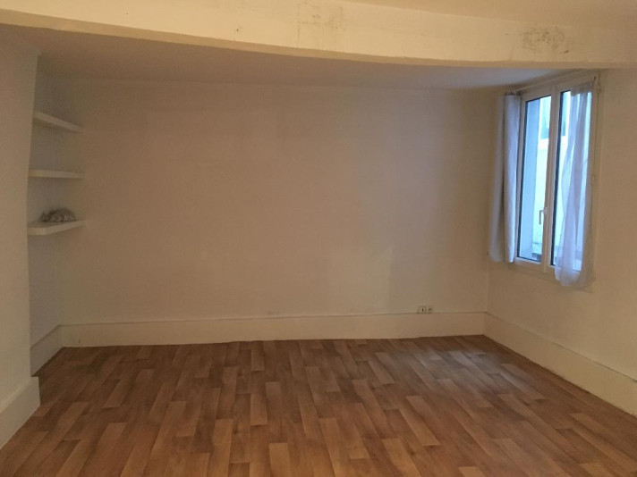 Voir la photo 1/3 du type apartment à Nantes