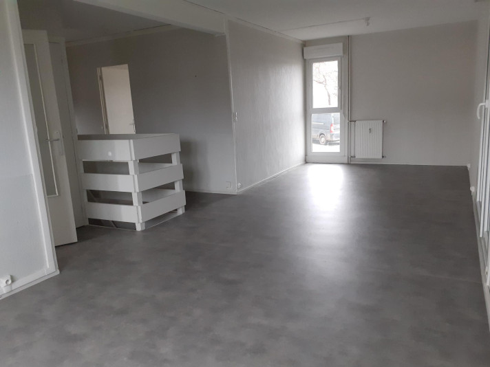Voir la photo 1/9 du type apartment à Montceau-les-Mines