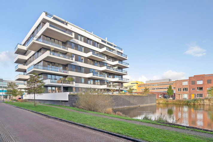Bekijk foto 1/20 van apartment in Haarlem
