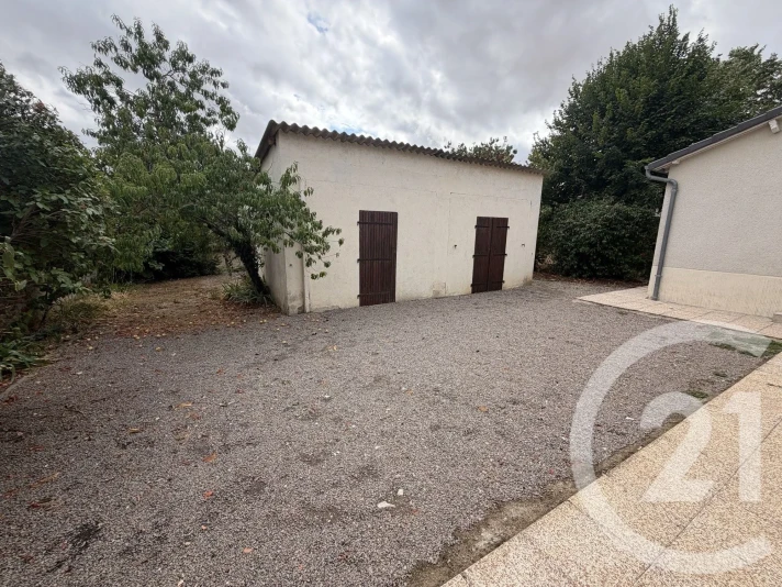 Voir la photo 1/6 du type house à Coings