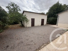 Maison à Coings