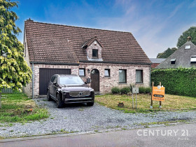 Einfamilienhaus in Saint-symphorien