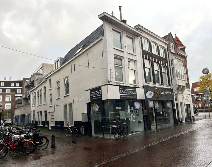 Bekijk foto 1/8 van studio in Leiden