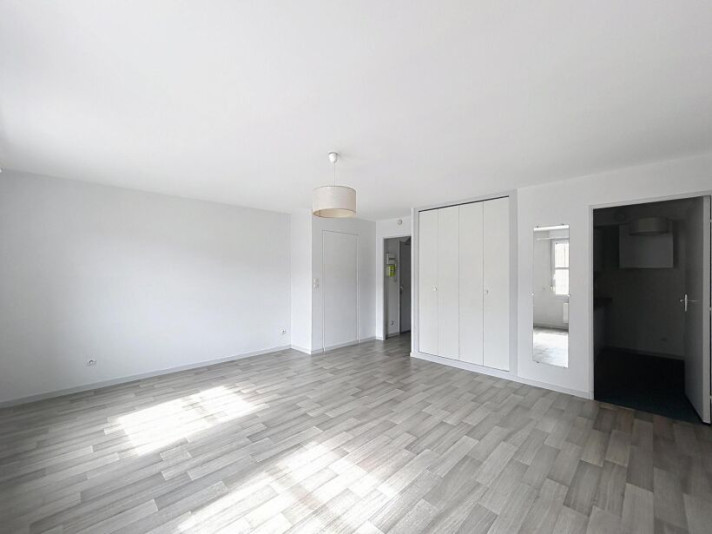 Voir la photo 1/4 du type apartment à Reims