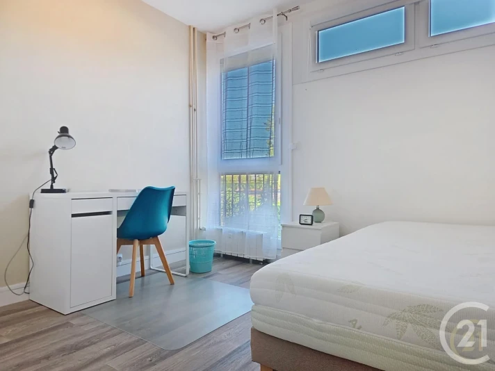 Voir la photo 1/11 du type apartment à Compiègne