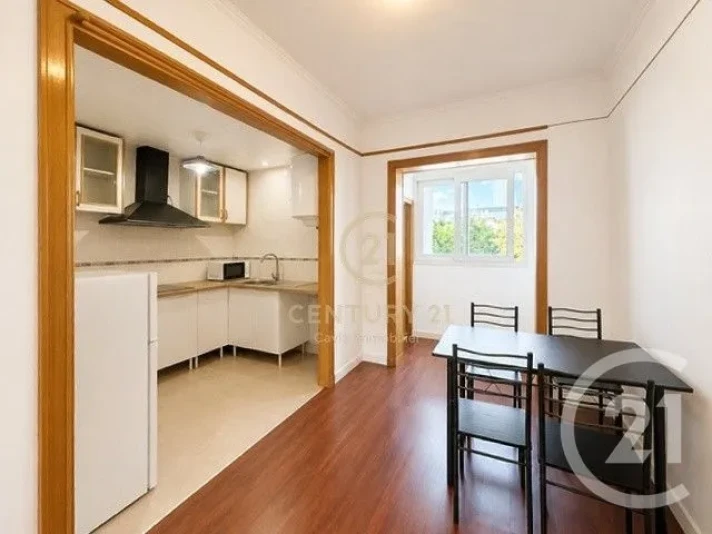 Voir la photo 1/3 du type apartment à Puteaux
