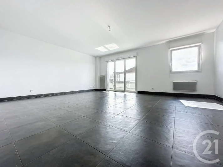 Voir la photo 1/12 du type apartment à Audincourt