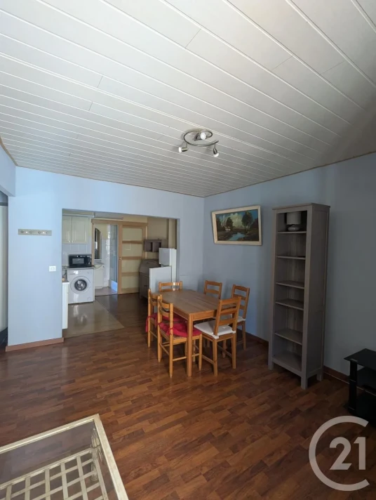 Voir la photo 1/15 du type apartment à Bagnols-sur-Cèze