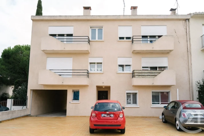 Voir la photo 1/9 du type apartment à Perpignan