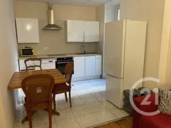 Voir la photo 1/9 du type apartment à Nice